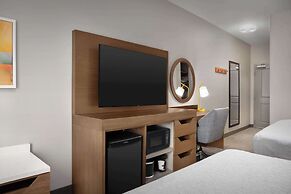 Hampton Inn & Suites Williston