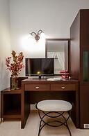 Aeolis Boutique Hotel