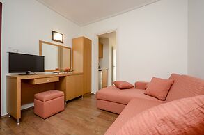 Aeolis Boutique Hotel