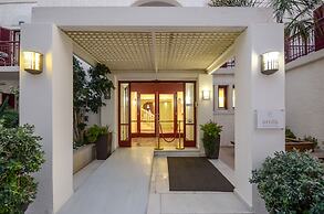 Aeolis Boutique Hotel