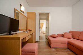 Aeolis Boutique Hotel