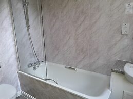 The Bridge of Cally Hotel