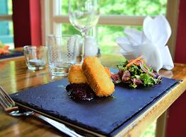 The Bridge of Cally Hotel