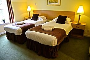 The Bridge of Cally Hotel