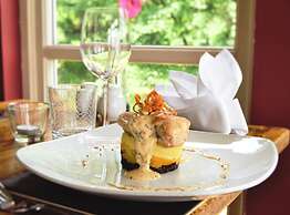 The Bridge of Cally Hotel