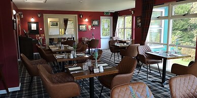 The Bridge of Cally Hotel