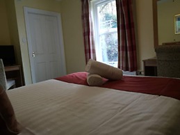 The Bridge of Cally Hotel