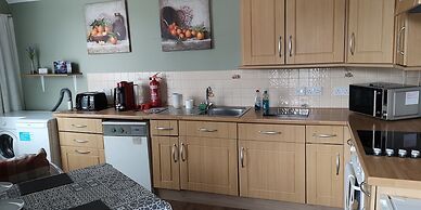 The Bridge of Cally Hotel