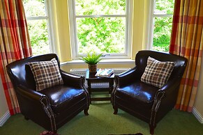 The Bridge of Cally Hotel