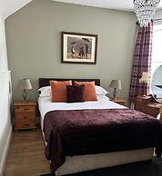 The Bridge of Cally Hotel