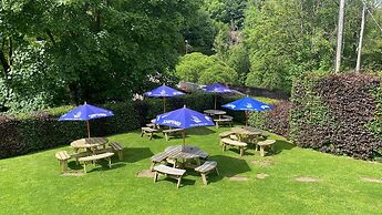 The Bridge of Cally Hotel