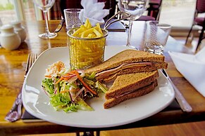 The Bridge of Cally Hotel