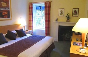 The Bridge of Cally Hotel