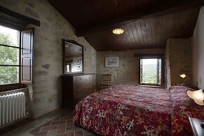 Castello di Cisterna