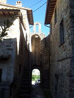 Castello di Cisterna