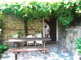 Castello di Cisterna