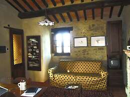 Castello di Cisterna