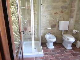 Castello di Cisterna