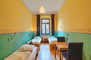 Hostel Mondpalast