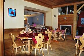 Hôtel Restaurant Au Perce Neige
