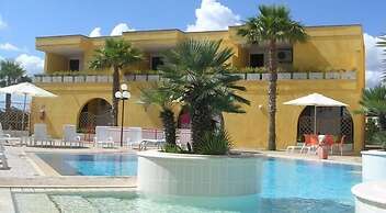 Costa d'Oriente Residence Club