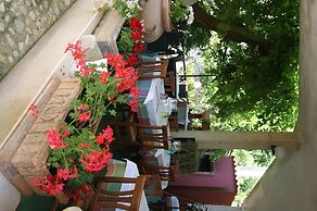 Albergo Residence Villa a Mare