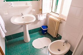 Albergo Residence Villa a Mare