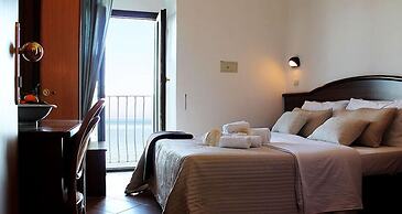 Albergo Residence Villa a Mare