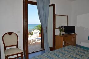 Albergo Residence Villa a Mare