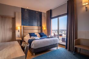 Kyriad Prestige Lyon Est - Saint Priest Eurexpo Hotel and Spa