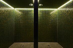 Kyriad Prestige Lyon Est - Saint Priest Eurexpo Hotel and Spa