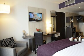 Kyriad Prestige Lyon Est - Saint Priest Eurexpo Hotel and Spa