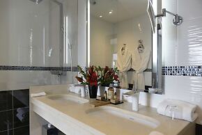 Kyriad Prestige Lyon Est - Saint Priest Eurexpo Hotel and Spa