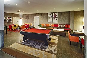 Kyriad Prestige Lyon Est - Saint Priest Eurexpo Hotel and Spa