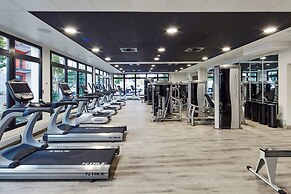 Kyriad Prestige Lyon Est - Saint Priest Eurexpo Hotel and Spa