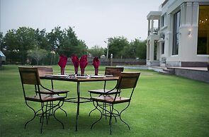 Lariya Resort