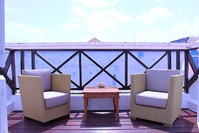 Scuba Lodge & Ocean Suites