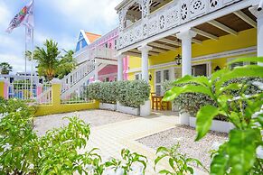 Scuba Lodge & Ocean Suites