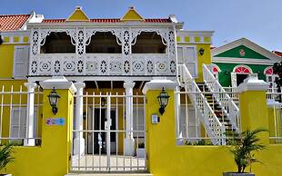 Scuba Lodge & Ocean Suites