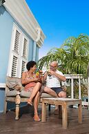 Scuba Lodge & Ocean Suites