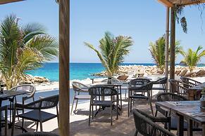 Scuba Lodge & Ocean Suites