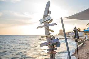 Scuba Lodge & Ocean Suites