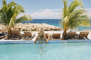 Scuba Lodge & Ocean Suites