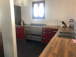 Scuba Lodge & Ocean Suites