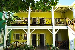 Scuba Lodge & Ocean Suites