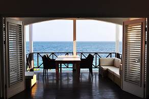 Scuba Lodge & Ocean Suites