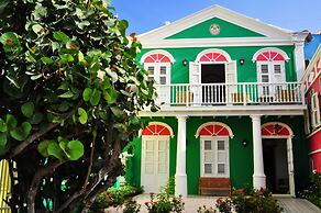 Scuba Lodge & Ocean Suites