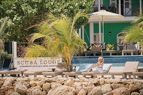 Scuba Lodge & Ocean Suites