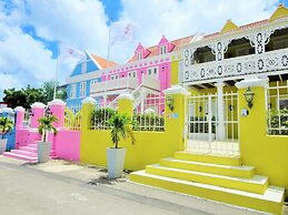 Scuba Lodge & Ocean Suites