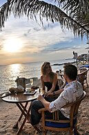 Scuba Lodge & Ocean Suites